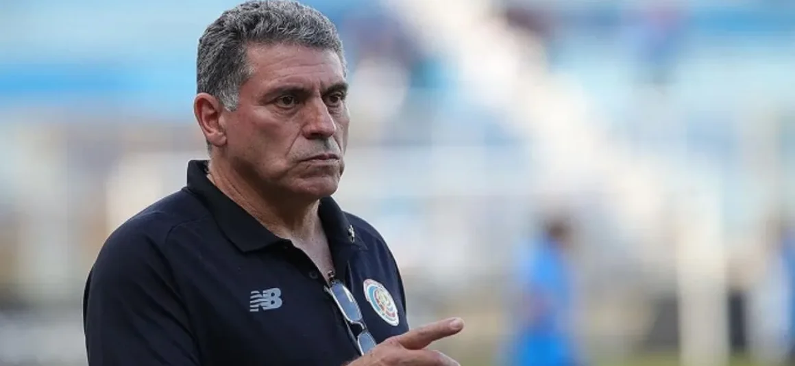 En medio de la crítica, Luis Fernando Suárez pide méritos por su trabajo En medio de la crítica, Luis Fernando Suárez pide méritos por su trabajo
