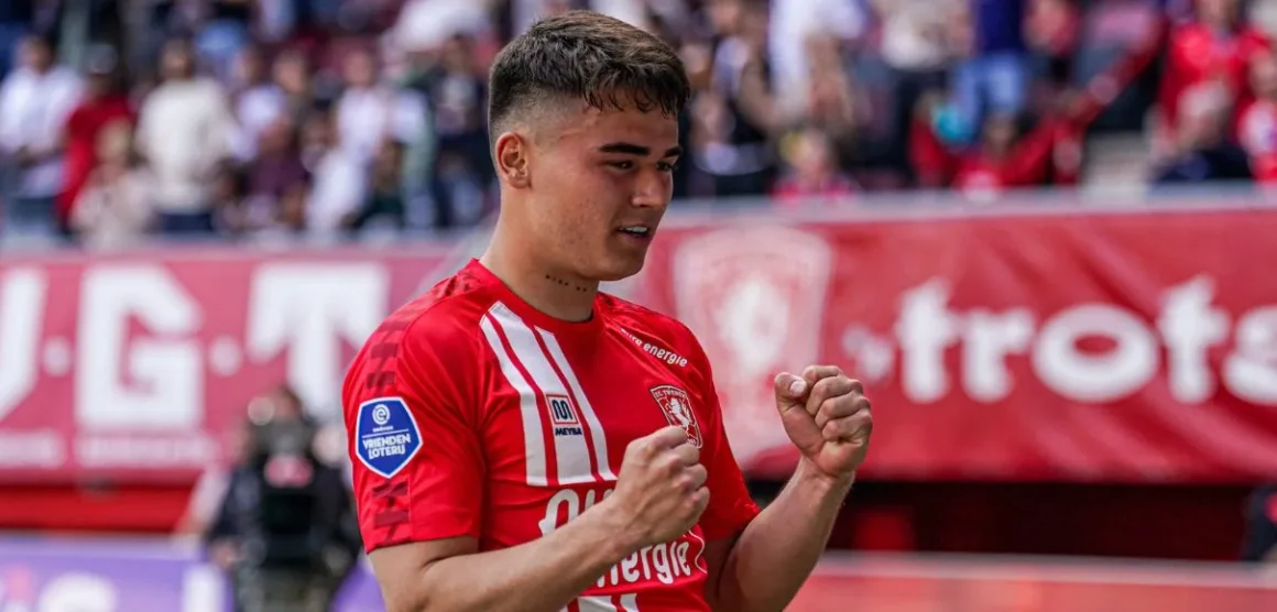 Manfred Ugalde; El delantero con el mejor promedio de gol por minuto de la Eredivisie