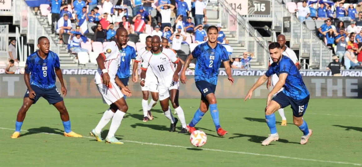 Martinica abrió la Copa Oro con sorpresa ante El Salvador