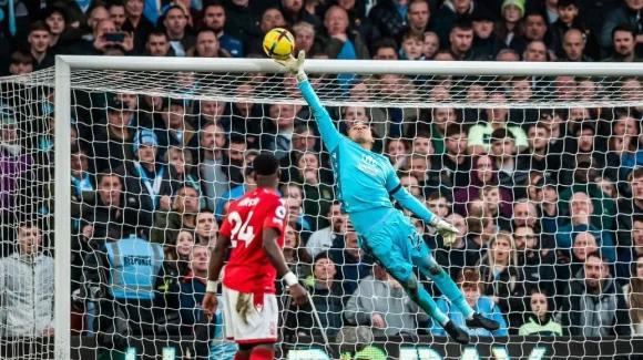 Keylor Navas aparece en la lista de jugadores transferibles del PSG