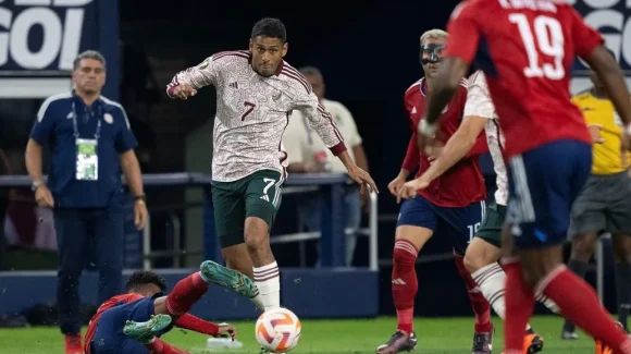 Costa Rica se despidió de la Copa Oro tras un polémico juego