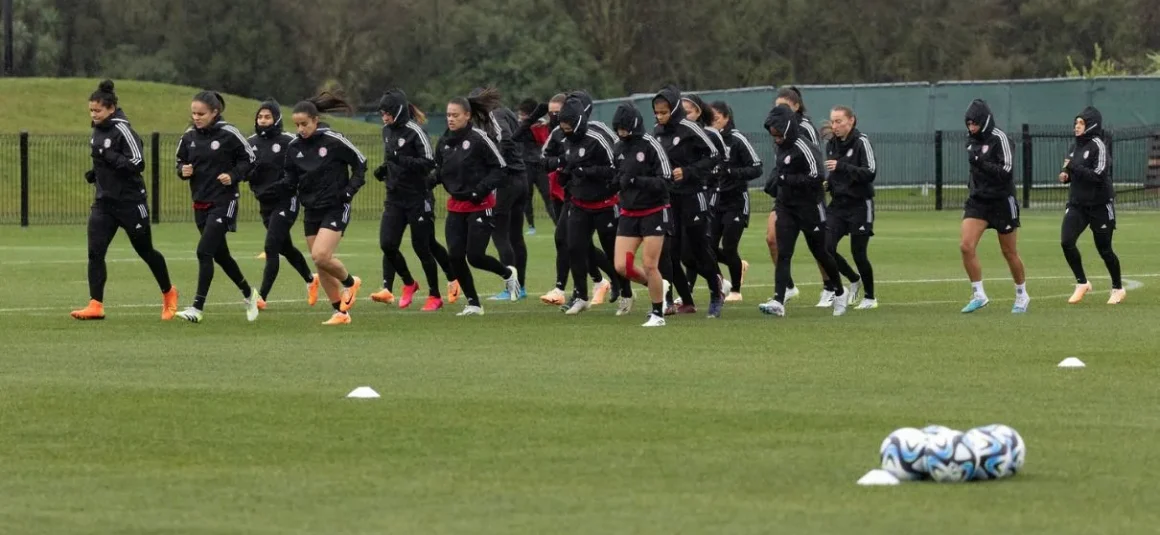 Sele femenina se prepara de cara a segundo juego en la Copa del Mundo Sele femenina se prepara de cara a segundo juego en la Copa del Mundo