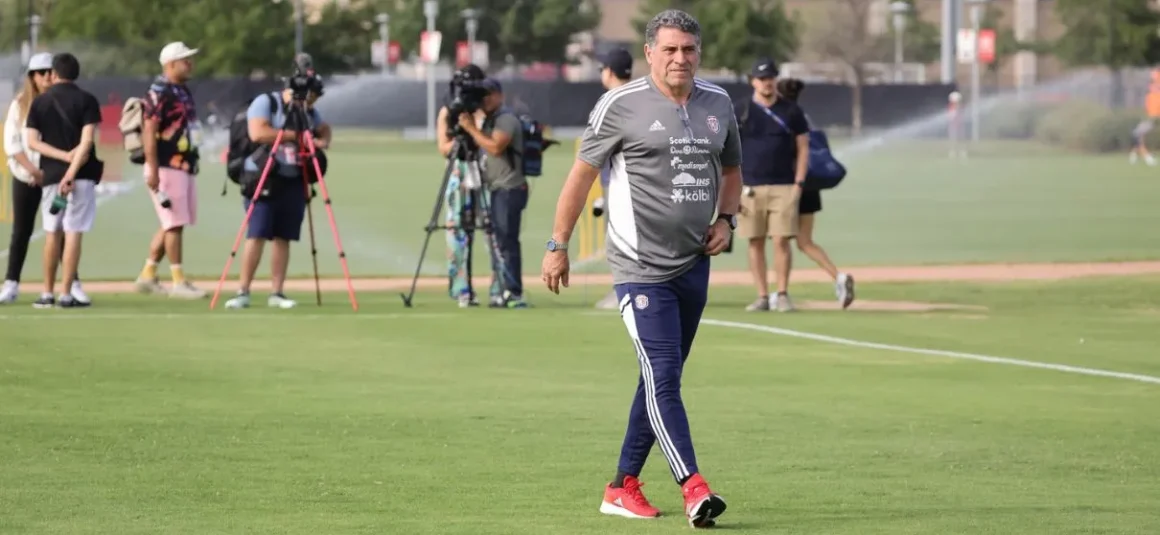 Luis Fernando Suárez: “Pienso que estoy haciendo las cosas bien” Luis Fernando Suárez: “Pienso que estoy haciendo las cosas bien”