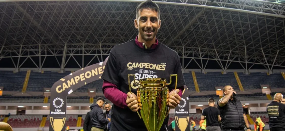 ¡Saprissa acumula 64 títulos en 88 años de historia!