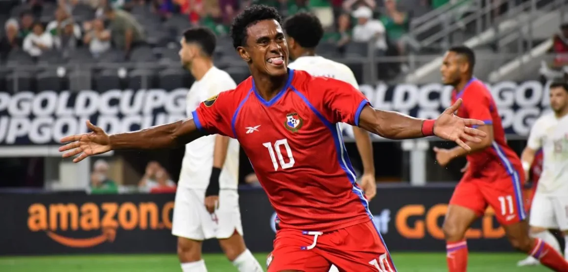 Panamá se metió en las semifianles de Copa Oro con goleada ante Catar