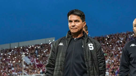 Vladimir Quesada disparó en contra de la Super Copa