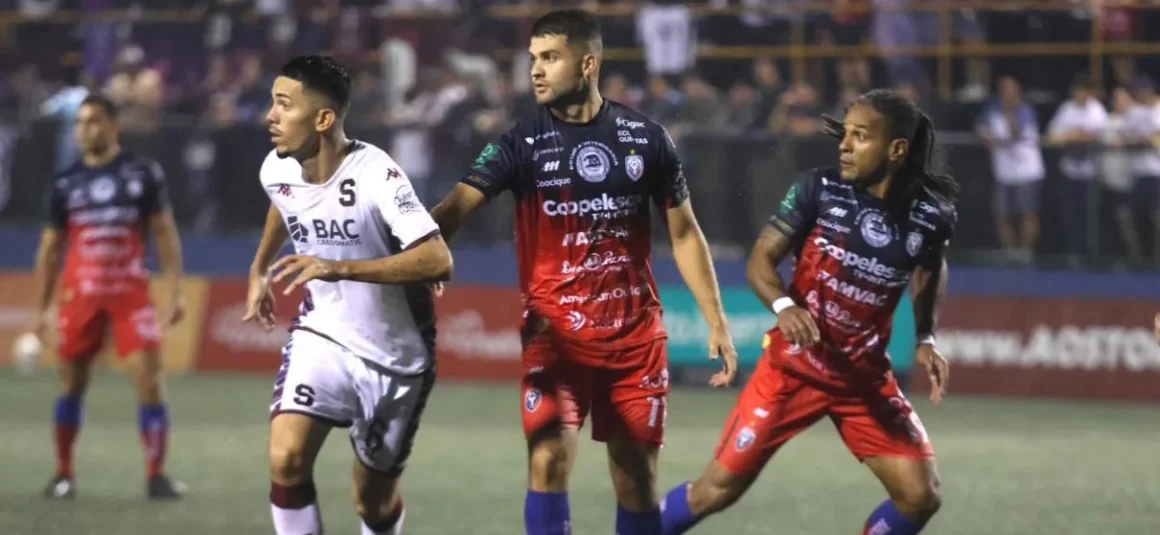 Saprissa asegura el liderato con victoria en San Carlos