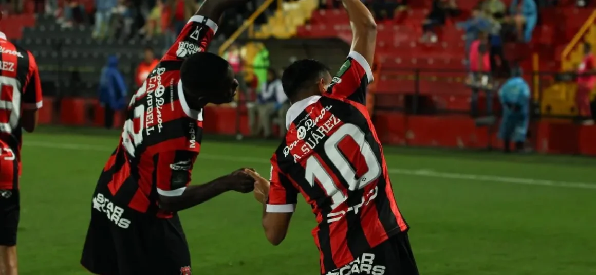 Alajuelense arrancó la Copa Centroamericana con el pie derecho