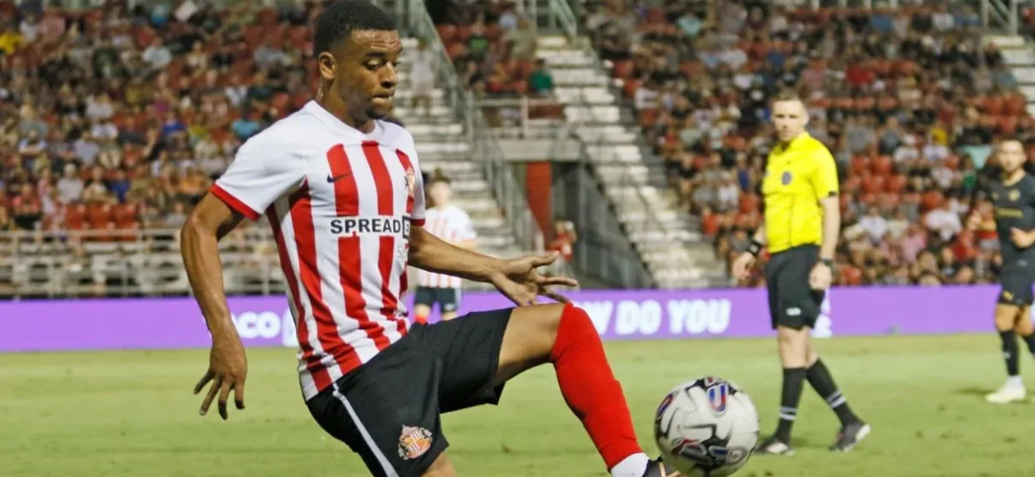 ¡Eliminados! El Sunderland de Jewison Bennette se despide de la Carabao Cup