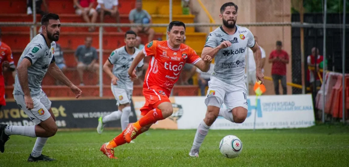 Puntarenas consiguió una victoria sobre la hora ante el Herediano