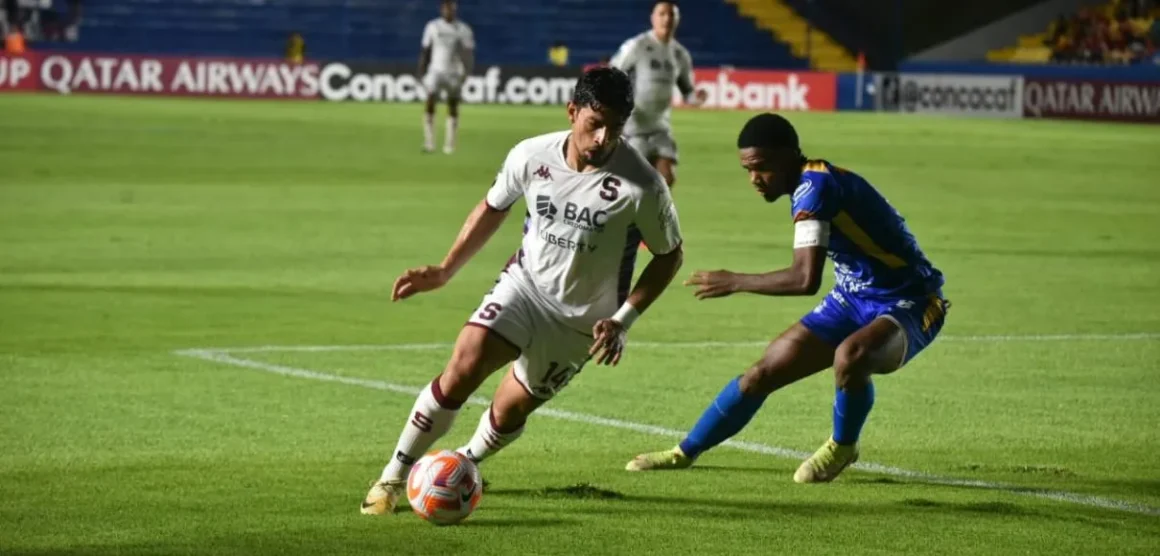 Saprissa empató sin goles en Panamá
