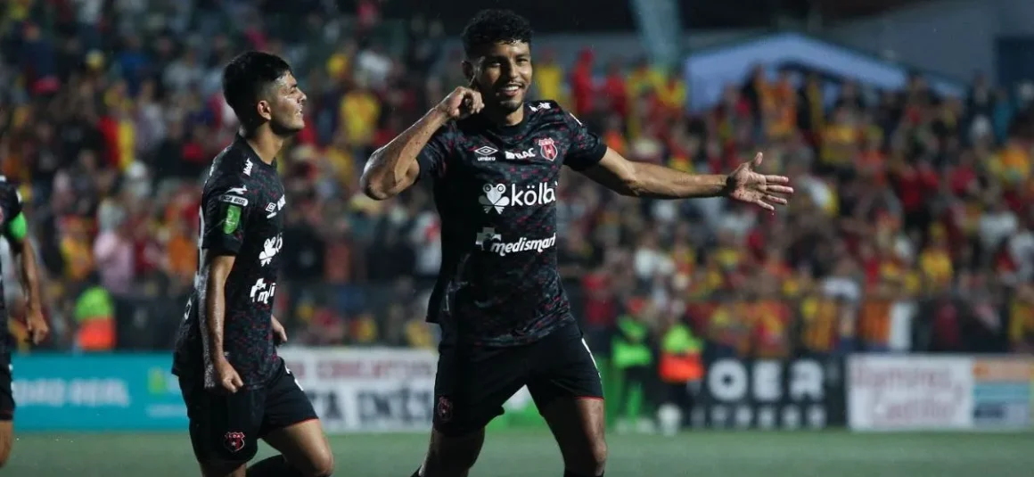 Alajuelense da un golpe de autoridad tras vencer a Herediano de visita