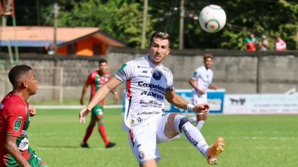 Guanacasteca y San Carlos se reparten honores en el Chorotega