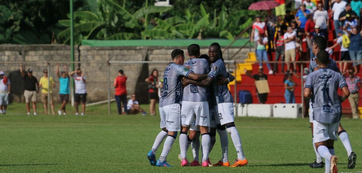 Cartaginés salió con tres puntos en su visita al Chorotega