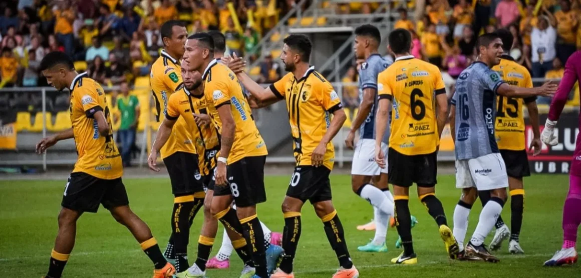 Un diezmado Liberia sacó los tres puntos ante Cartaginés