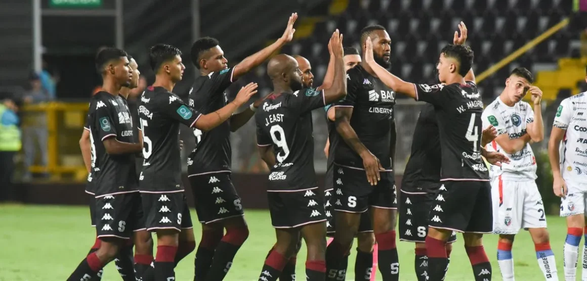 Saprissa se impuso 2- 0 ante Liberia en La Cueva