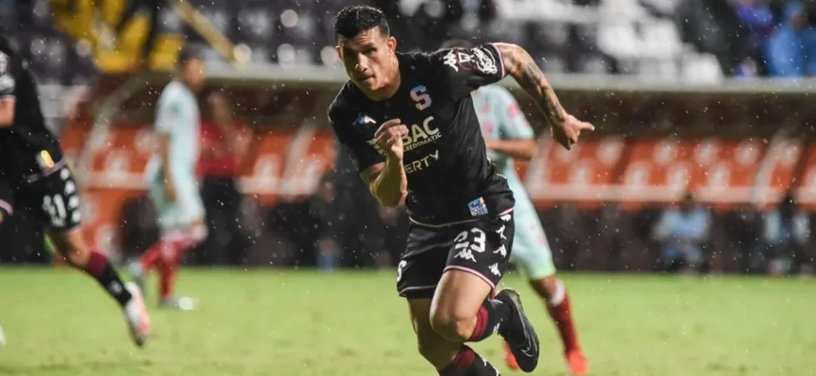 Saprissa se puso a un punto del liderato tras victoria ante Santos