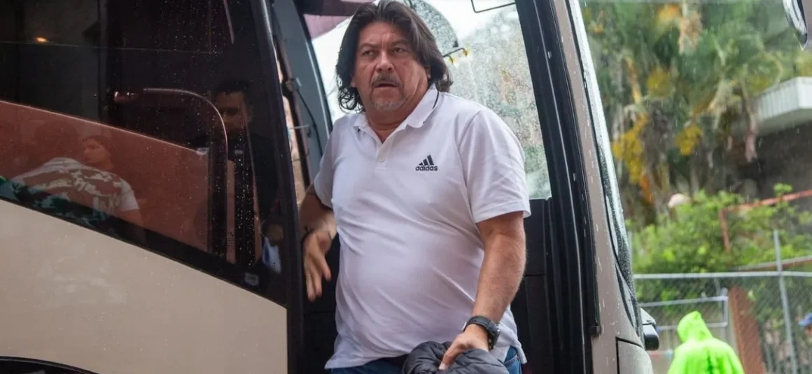Horacio Esquivel disparó contra la Liga tras derrota en semifinal