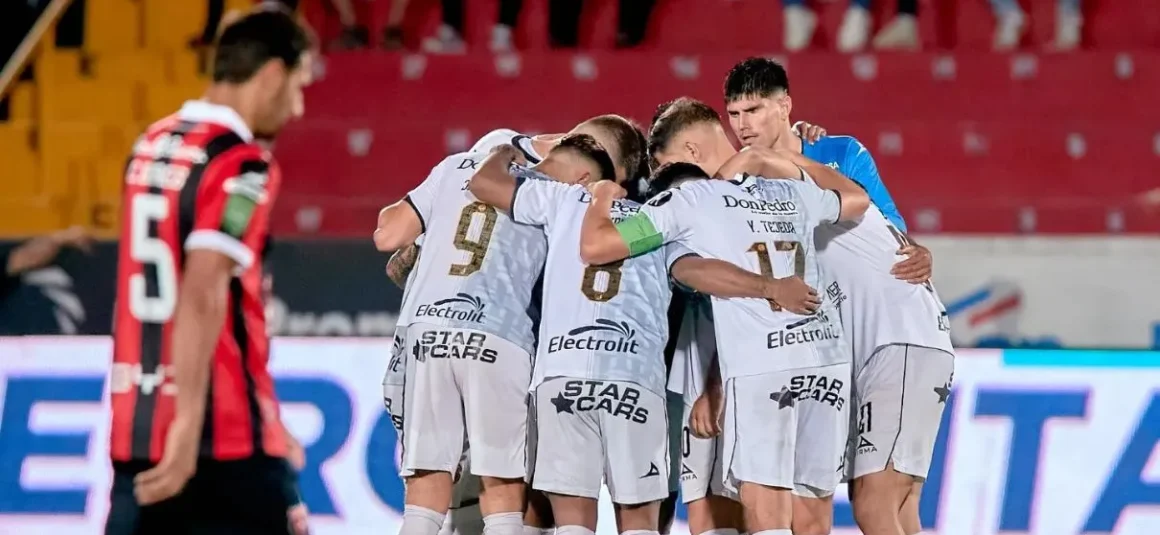 Alajuelense se despide del Apertura 2023 con derrota ante Herediano