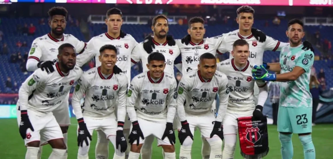 Alajuelense salió goleado en su visita a Boston