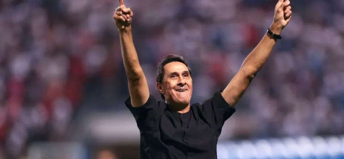 ¿Cuándo fue la útlima vez que Alexandre Guimarães dirigió en Costa Rica?