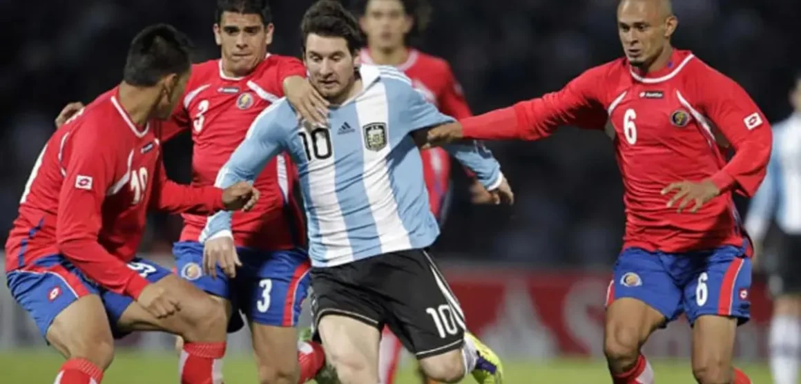 Costa Rica buscará vencer por primera vez en la historia a Argentina