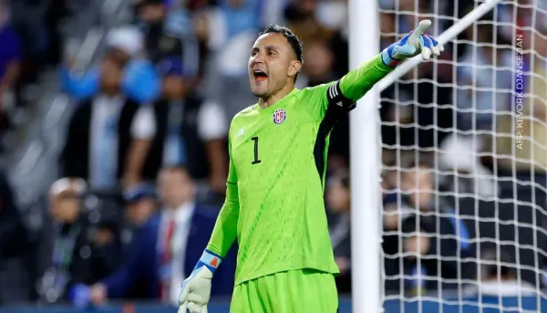 Keylor Navas se retira de la Selección Nacional