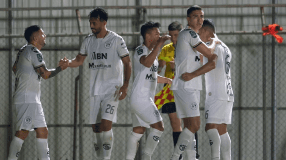 SPORTING ES EL LÍDER DEL CAMPEONATO SPORTING ES EL LÍDER DEL CAMPEONATO