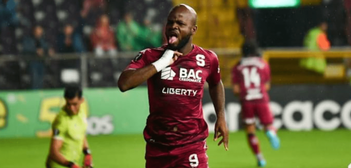 SAPRISSA GOLEÓ EN COPA CENTROAMERICANA