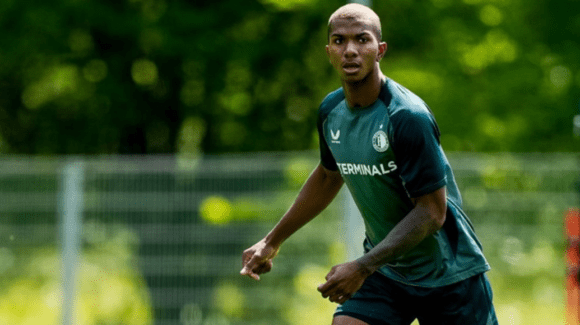 RIVALES DE JEYLAND MITCHELL EN CHAMPIONS LEAGUE RIVALES DE JEYLAND MITCHELL EN CHAMPIONS LEAGUE