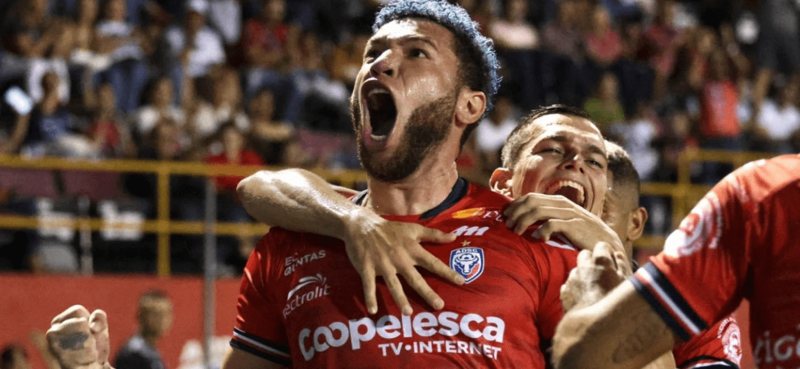 SAN CARLOS NUEVO LÍDER DE TORNEO