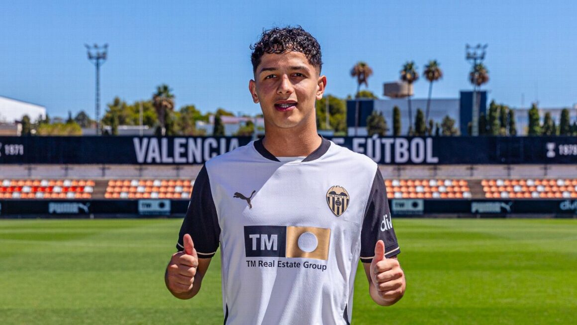 WARREN CONVOCADO EN EL VALENCIA
