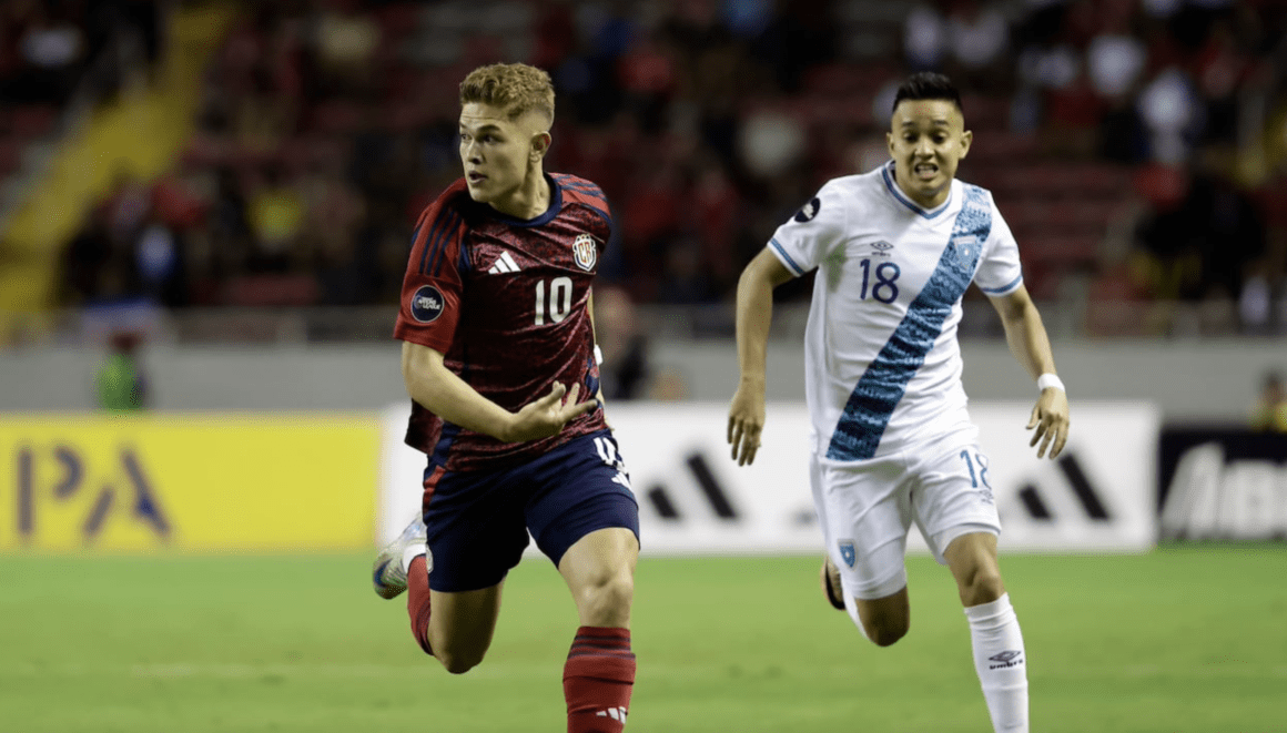 COSTA RICA LE GANA CAMINANDO A GUATEMALA
