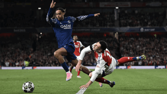 ARSENAL CAE ANTE EL PSG
