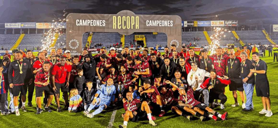LA LIGA ES BICAMPEON DE LA RECOPA