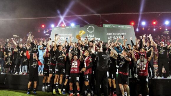 LA LIGA ES CAMPEÓN NACIONAL