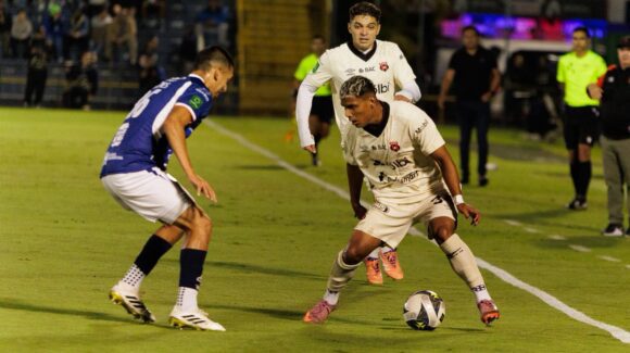 LA LIGA SIGUE SIN GANAR EN EL TORNEO LA LIGA SIGUE SIN GANAR EN EL TORNEO